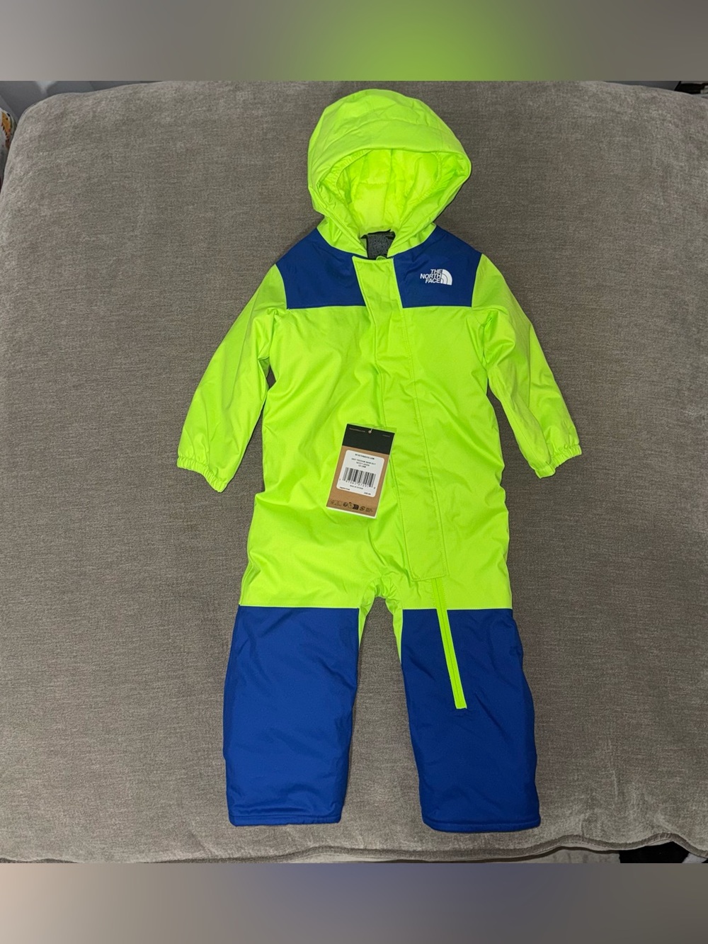 The North Face Kids Baby Freedom Snowsuit size 12-18 NWT